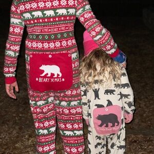 Hatley Little Blue House Beary Christmas Kid's Pajamas sz 6